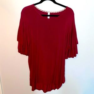 3/4 ruffle sleeve top